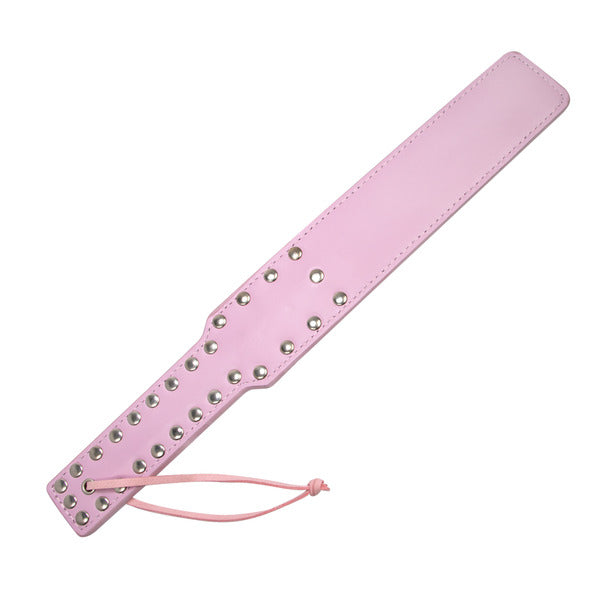 fusta de cuero color rosa para juegos bondage